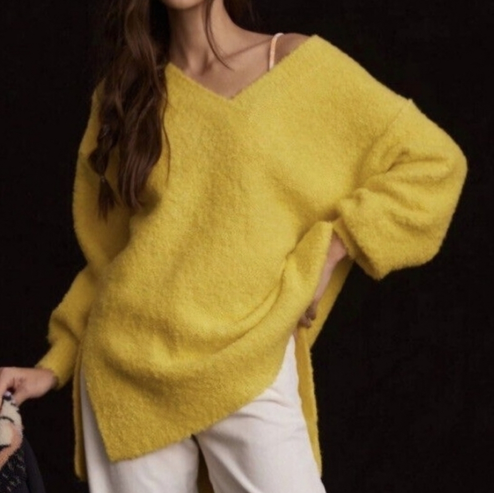 Anthropologie Pilcro Chartreuse Teddy V-Neck Tunic Sweater XS NWT